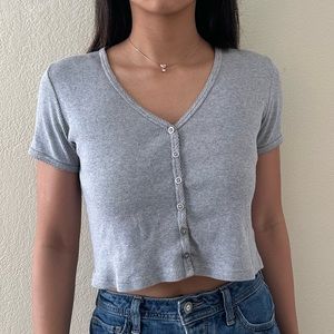 Brandy Melville Gray Short Sleeve Button Down Top